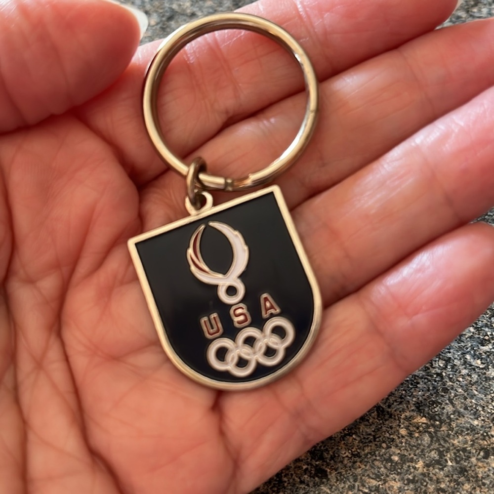 USA Olympic Keychain Set - Black and Silver - Picture 8 of 8